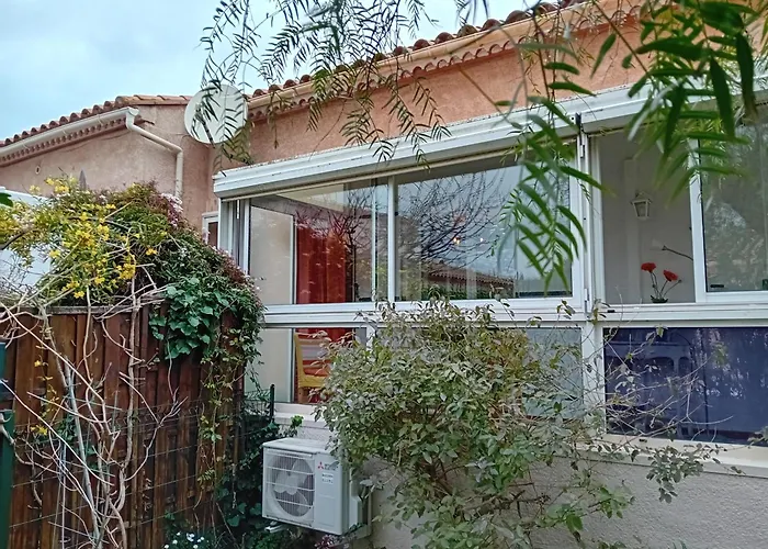 Maison Climatisée Dans Jardin * Torreilles